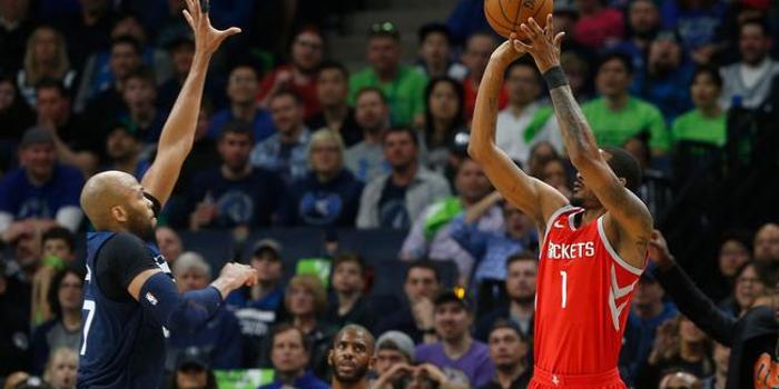 包含斯洛伐克队锋线火力全开，客场大胜对手实现爆冷的词条