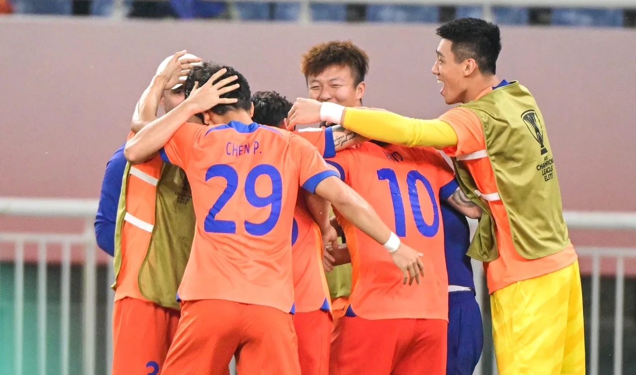 亚洲足球职业联赛决赛将迎来激烈对决 亚洲足球职业联赛决赛将迎来激烈对决