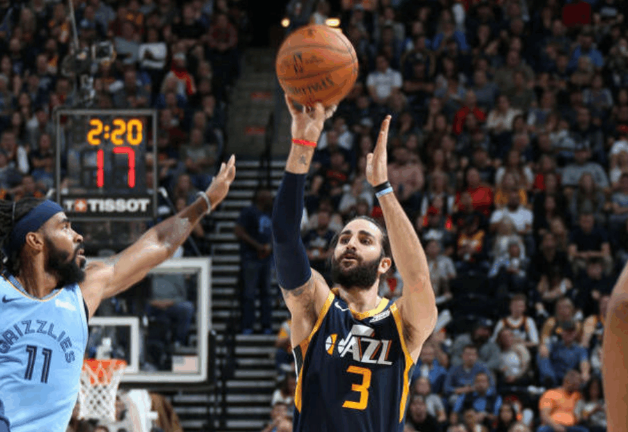 关于爵士队经过调整迎来胜利,士气大振的信息 关于爵士队经过调整迎来胜利,士气大振的信息