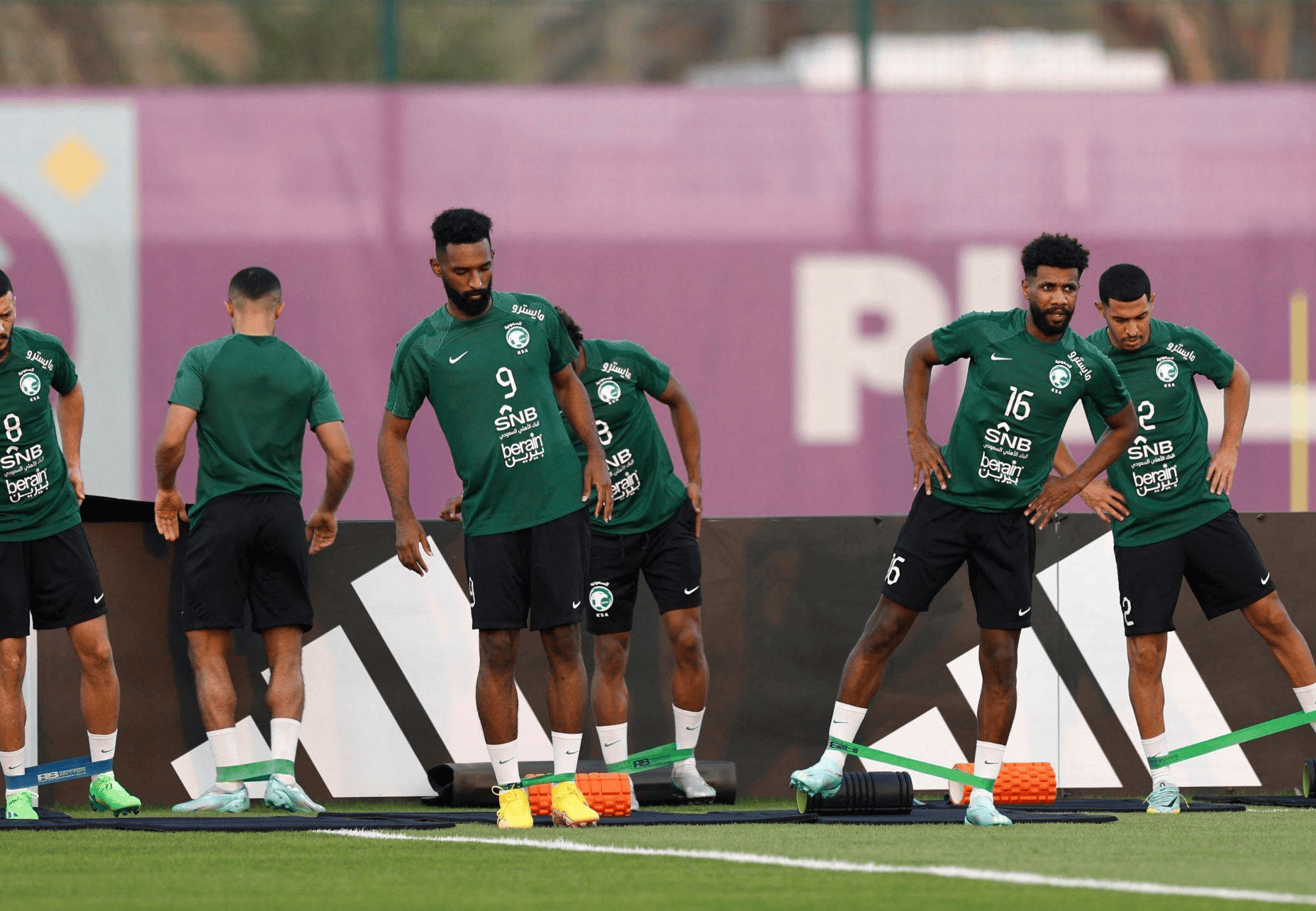 开云体育在线-沙特球队火力全开，展现出色比赛表现！