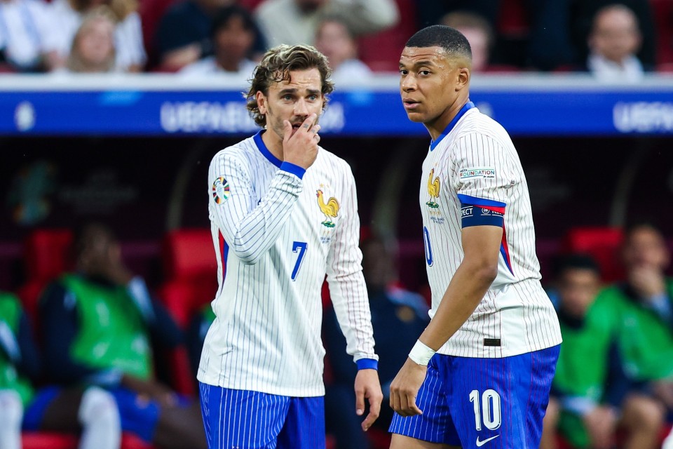 法国队在国际大赛中掀起热情潮流的简单介绍 法国队在国际大赛中掀起热情潮流的简单介绍