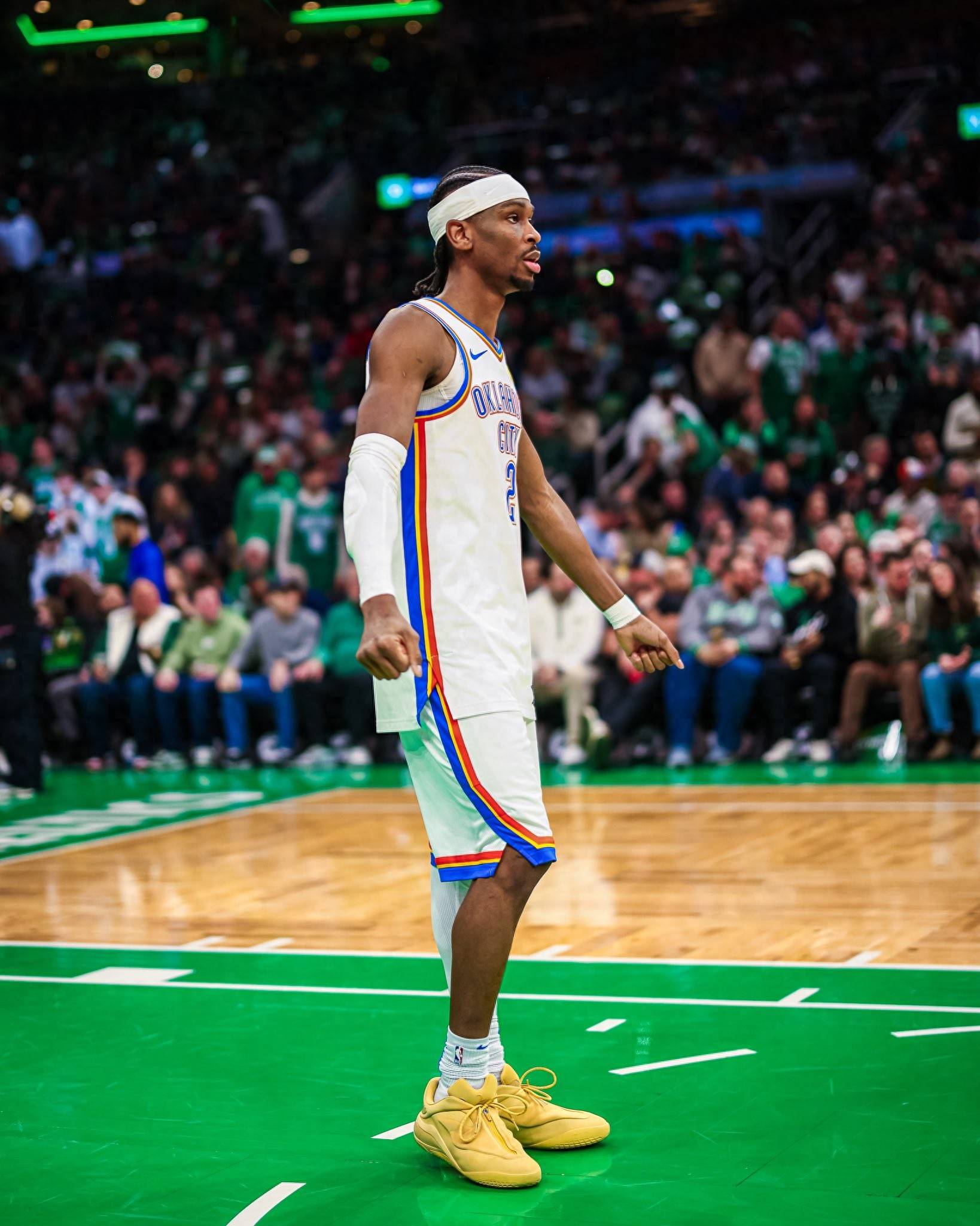 关于卫冕冠军凯尔特人队再度取胜稳坐东部第一的信息 关于卫冕冠军凯尔特人队再度取胜稳坐东部第一的信息