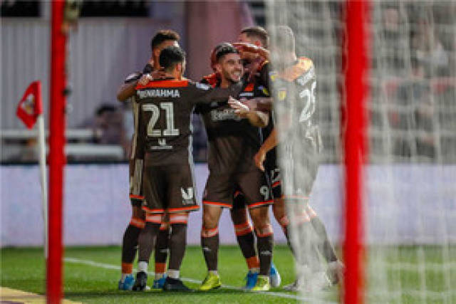 米德尔斯堡主帅变阵,球队展现新风貌 米德尔斯堡主帅变阵,球队展现新风貌