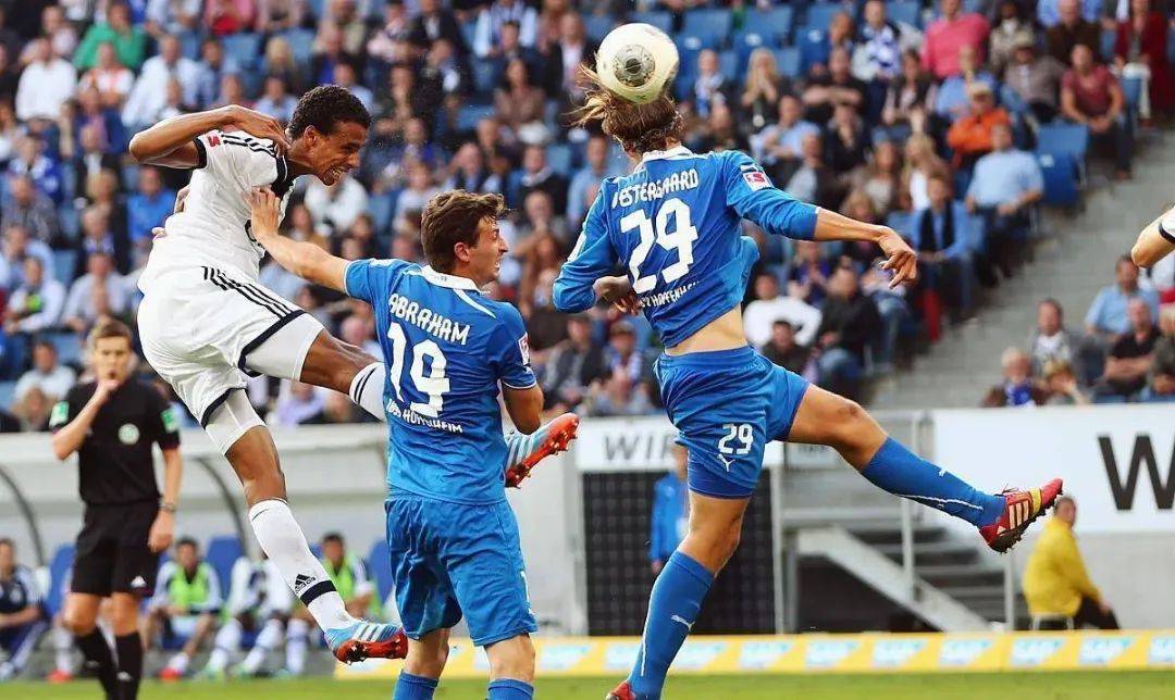 开云下载-霍芬海姆整体表现平平，客场一球小胜取得三分的简单介绍