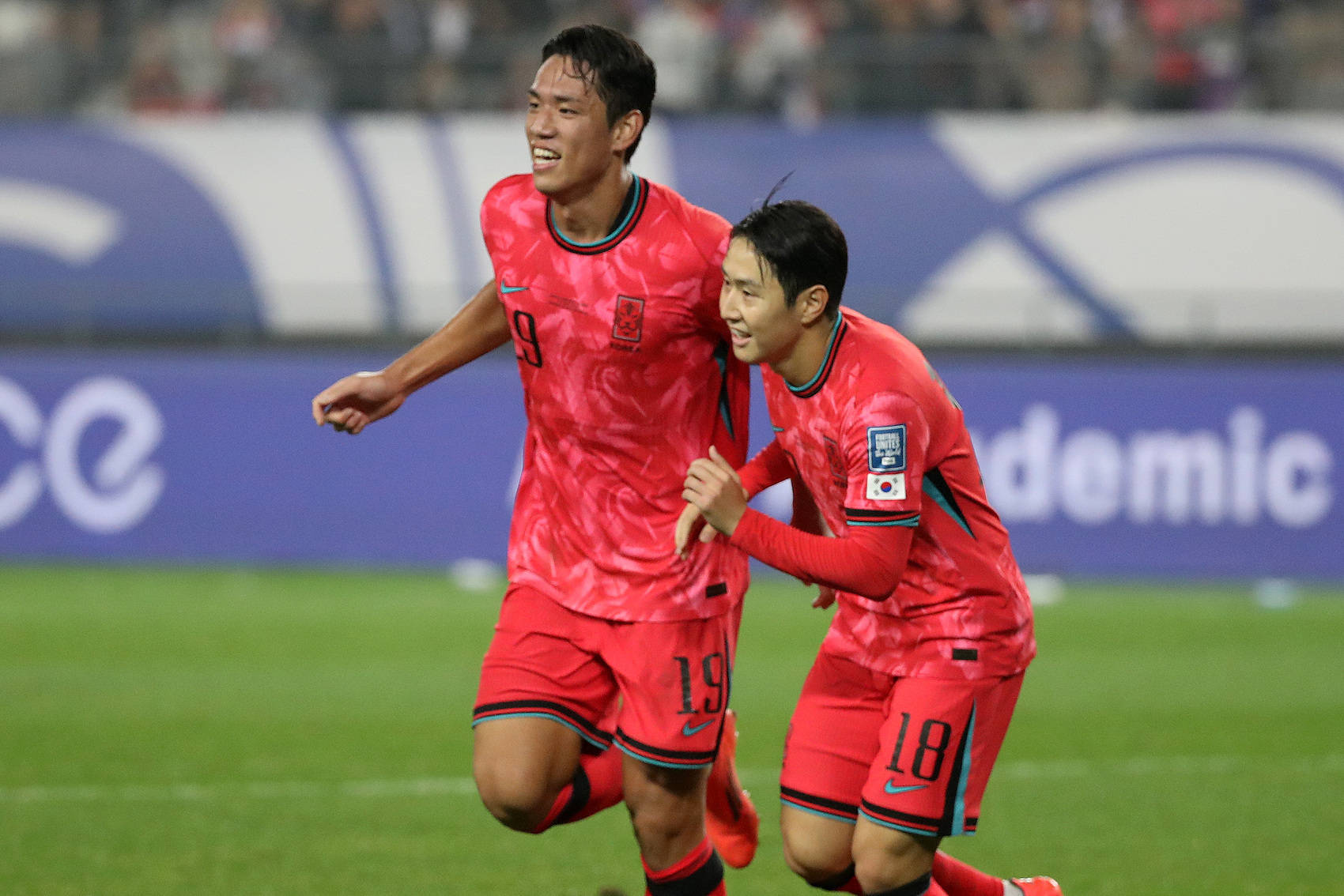 韩国选手在亚洲足球赛中获射手王 韩国选手在亚洲足球赛中获射手王