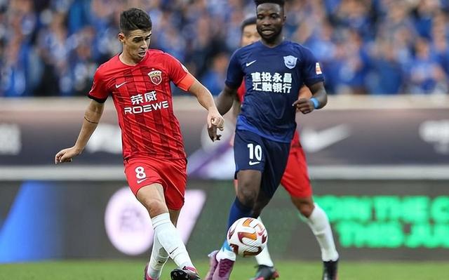 开云体育登录-上海队球员受伤退出最新一场比赛，影响情况不乐观的简单介绍