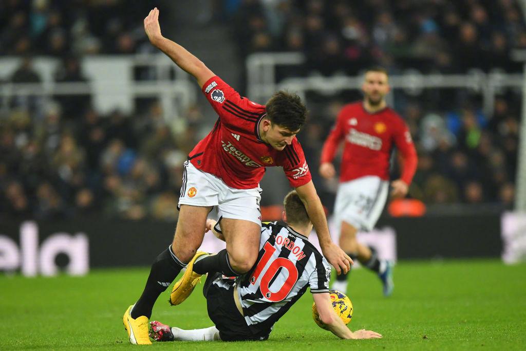 开云体育入口-曼联客场不敌，英超前景蒙上阴影的简单介绍