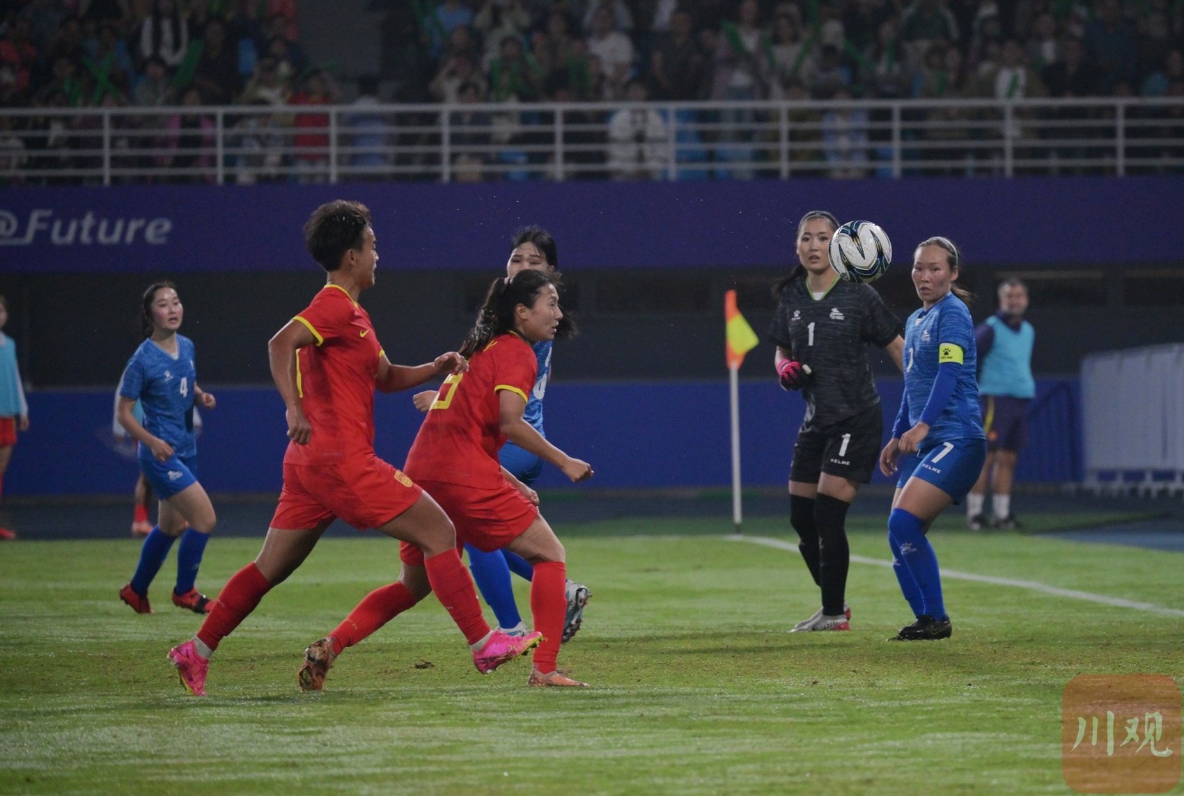亚洲女足锦标赛中,中国队员取得精彩进球 亚洲女足锦标赛中,中国队员取得精彩进球