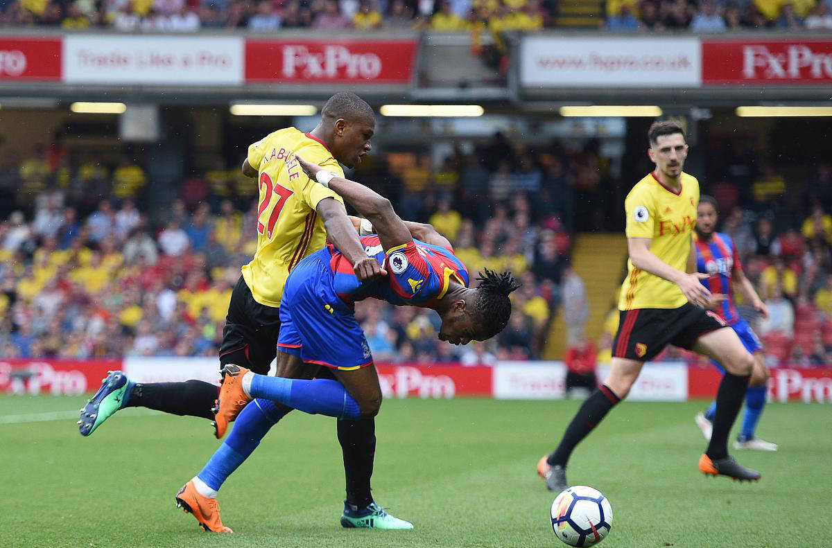 开云官网-利物浦逆转战胜沃特福德，曼尼亚助球队实现保持大比分胜局的简单介绍