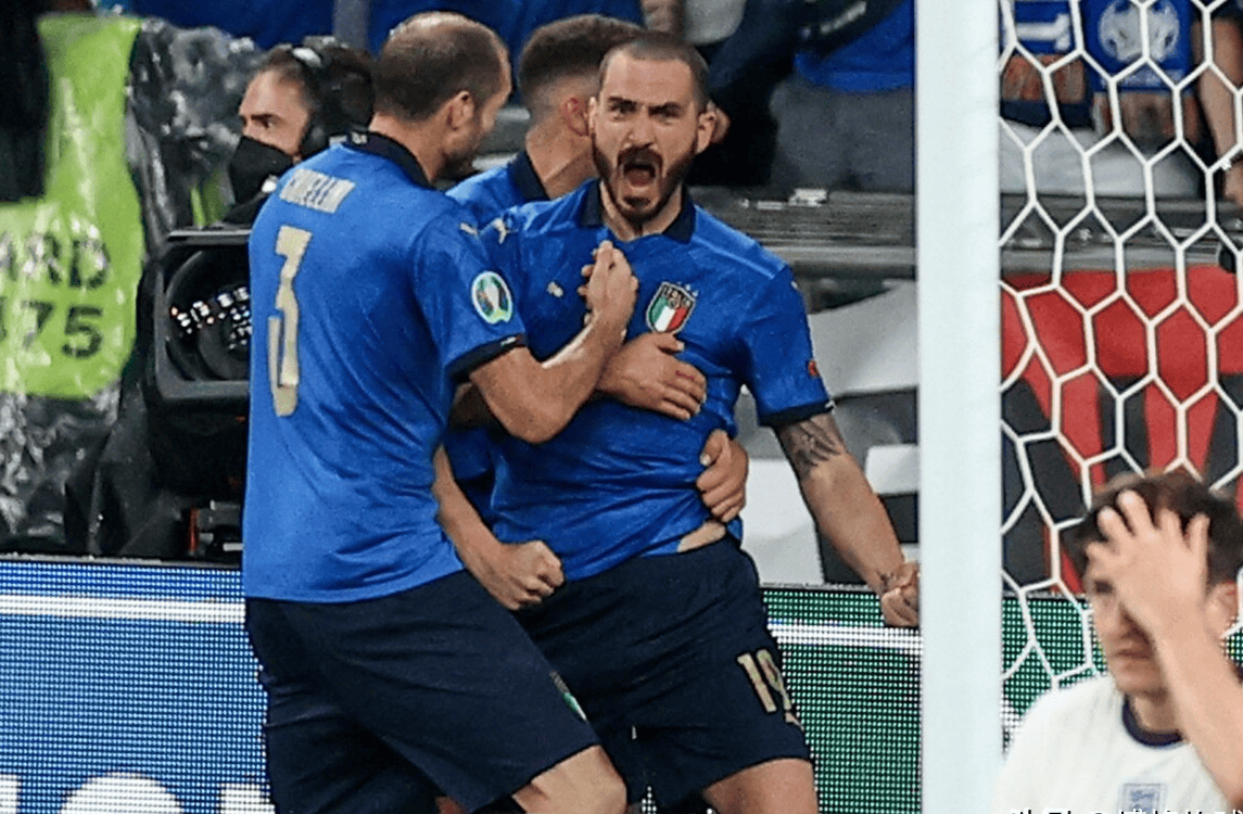 意大利队在欧洲杯预选赛中展现出色表现 意大利队在欧洲杯预选赛中展现出色表现