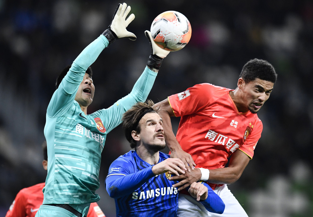 苏宁客场战平恒大,保持反扑态势 苏宁客场战平恒大,保持反扑态势