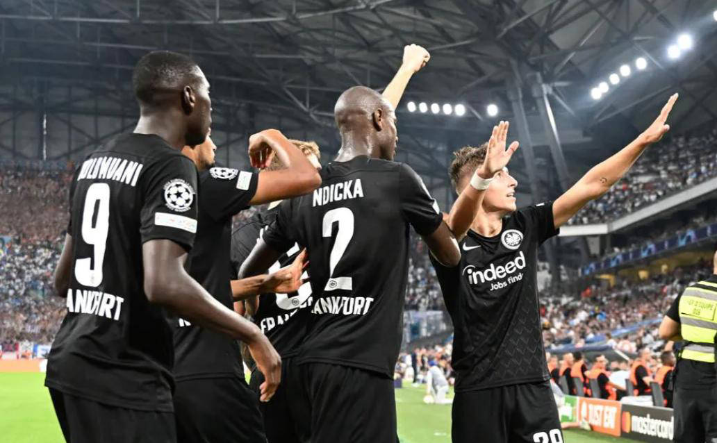 失误频出！多特蒙德遭遇连败，战绩一落千丈的简单介绍