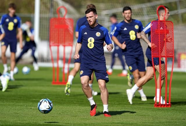 开云体育入口-格鲁吉亚队全队发力，轻松横扫塞浦路斯队