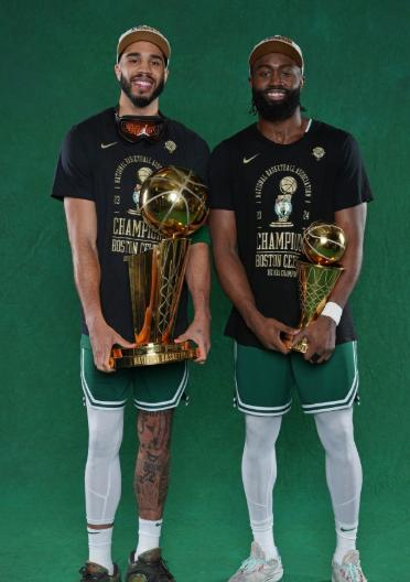 开云下载-爆冷卫冕！实力低配队伍震惊全场的简单介绍