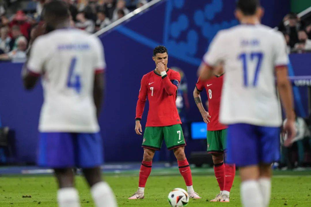 法国队在欧预赛中展现出色实力，晋级颇有希望！的简单介绍