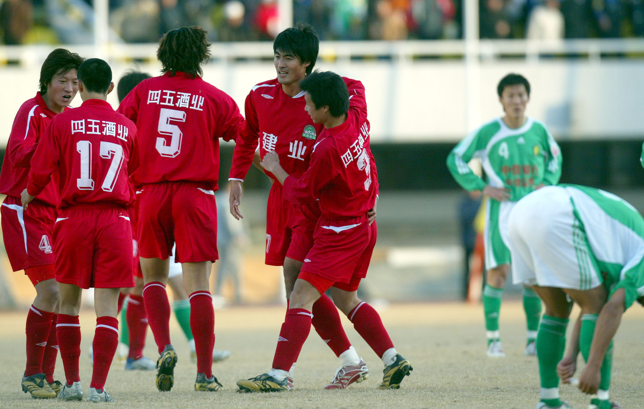 开云官网-河南客场获胜，球队踏上胜利之路的简单介绍