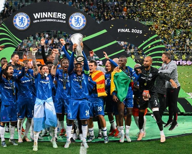 开云体育-切尔西攻守俱佳，晋级之路变得更为坚实