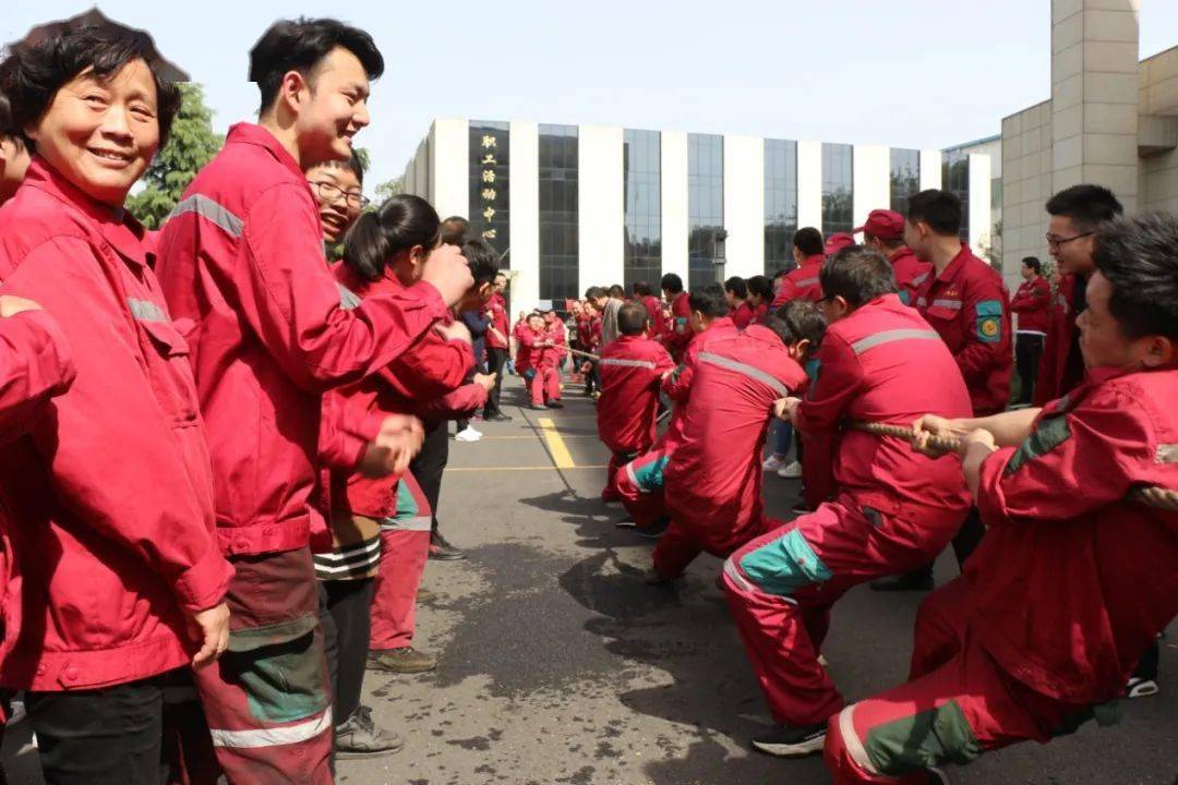 一鼓作气！球队连续得分，奠定胜局