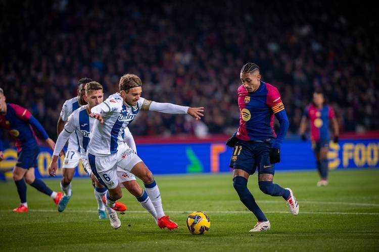 包含维拉利尔主场险胜比利亚雷亚尔,实力超群的词条 包含维拉利尔主场险胜比利亚雷亚尔,实力超群的词条