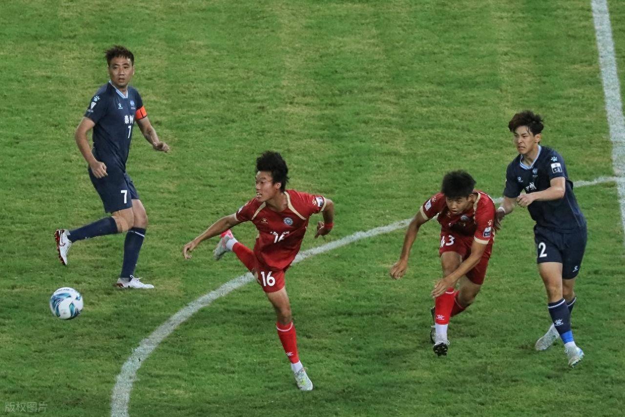 亚洲足球赛场上球队的杰出表现 亚洲足球赛场上球队的杰出表现