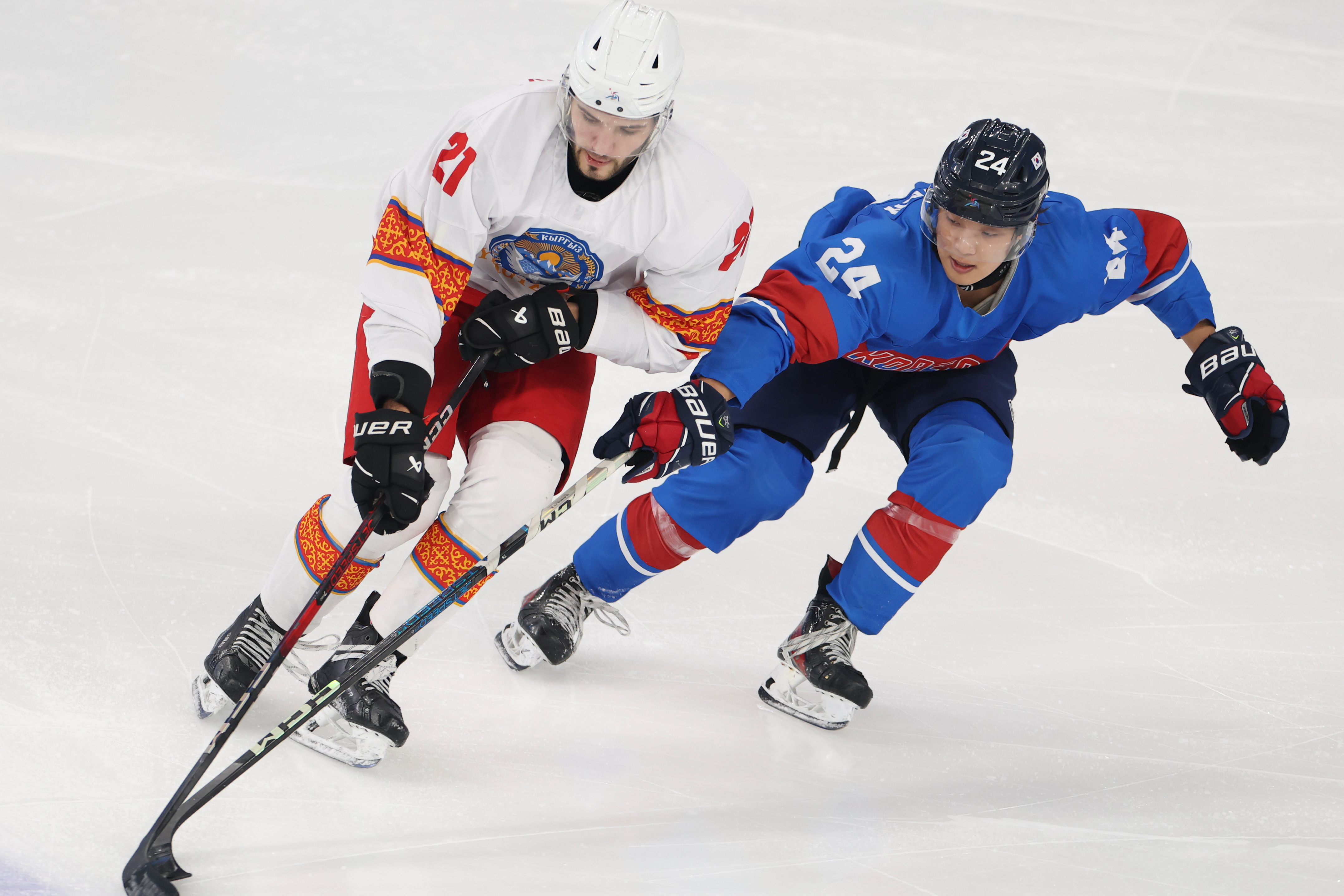 开云体育APP下载-韩国队险胜瑞典队，王皓扛起全队