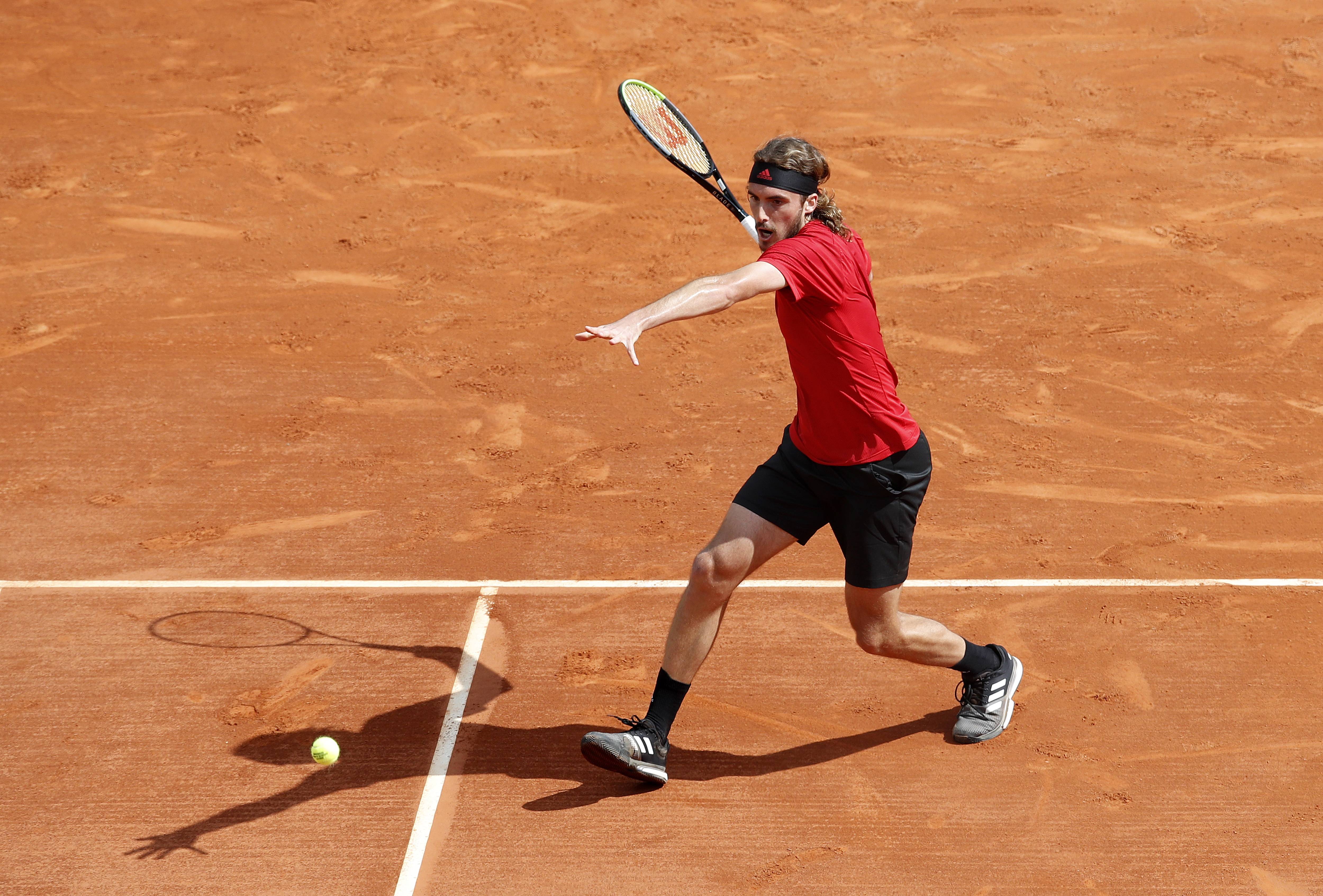 开云体育下载-蒙特卡洛大师赛鏖战联合杯，西西帕斯统治全场